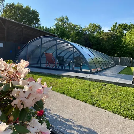 De La Pommeraie Panzió Landeronde